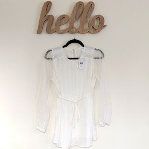 NWT Motherhood Swiss Dot Ivory Blouse (S)